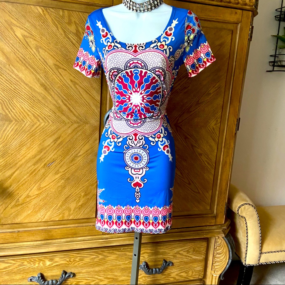 Multicolor blue floral body con mini dress
